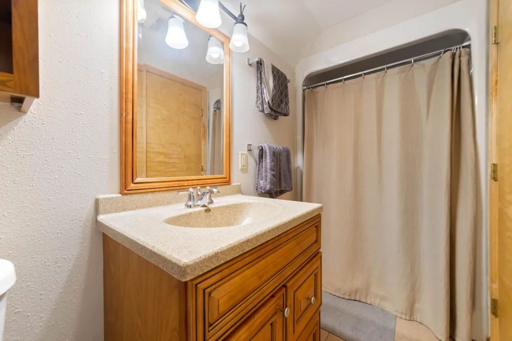 4073 Reinke Road Duluth, MN 55811