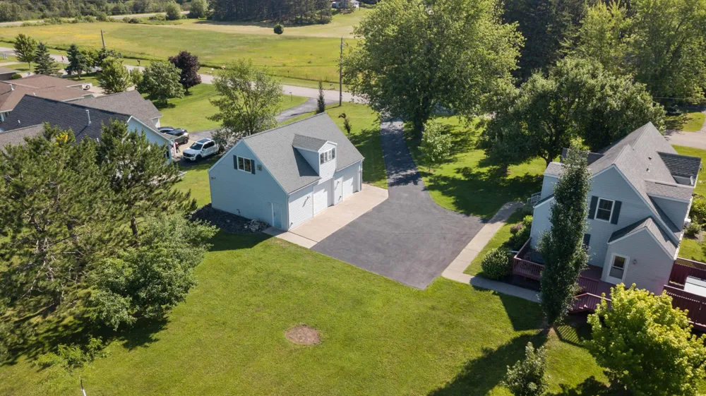4073 Reinke Road Duluth, MN 55811