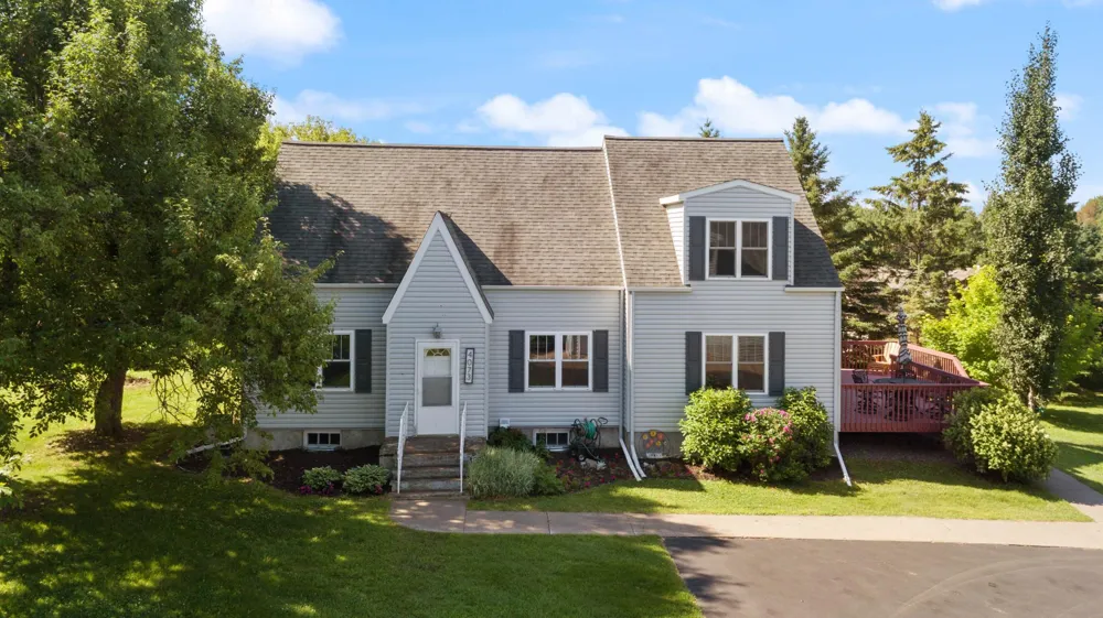 4073 Reinke Road Duluth, MN 55811
