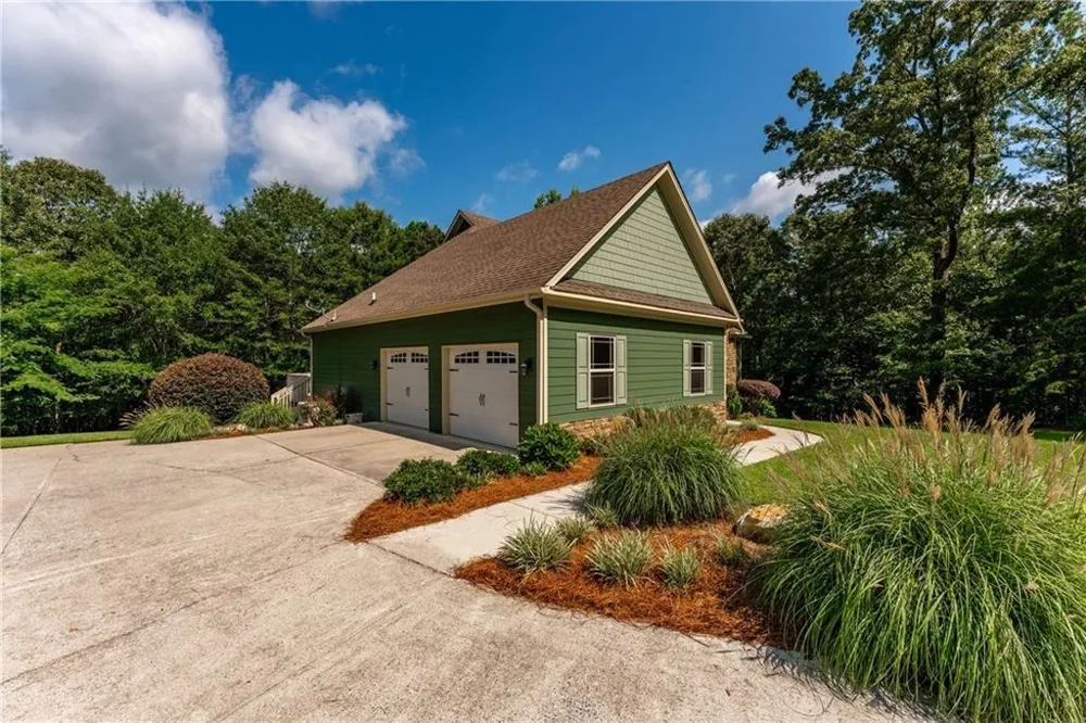 1158 Bailey Road SE Aragon, GA 30104