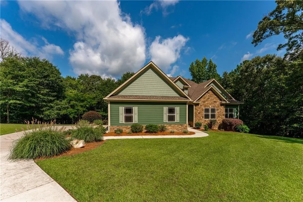 1158 Bailey Road SE Aragon, GA 30104