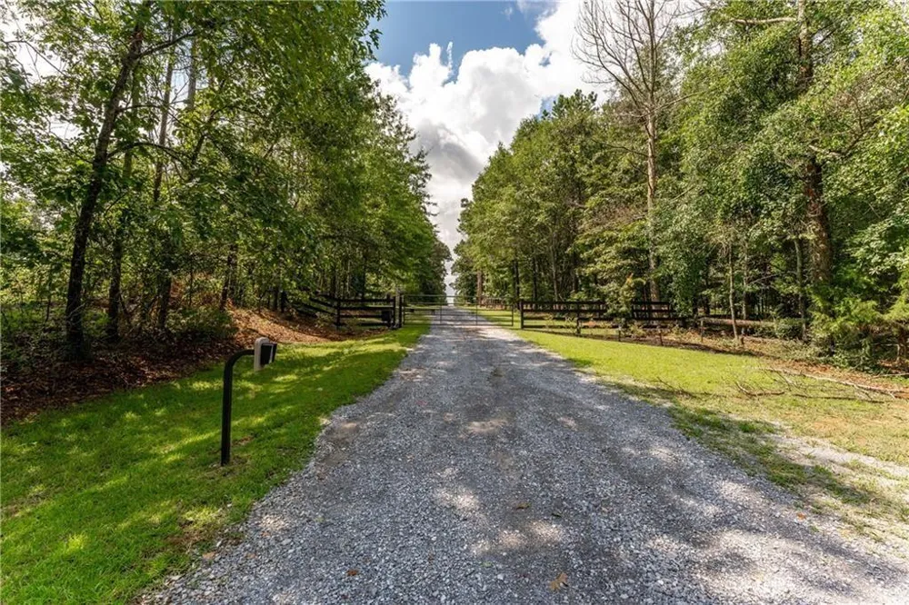 1158 Bailey Road SE Aragon, GA 30104