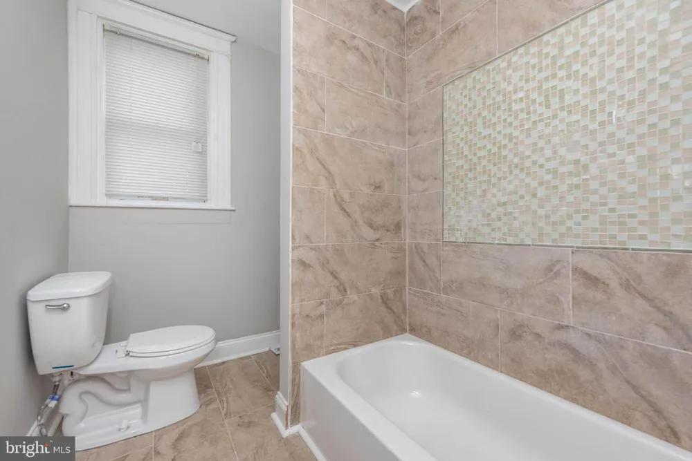 3300 HAMILTON AVENUE Baltimore, MD 21214