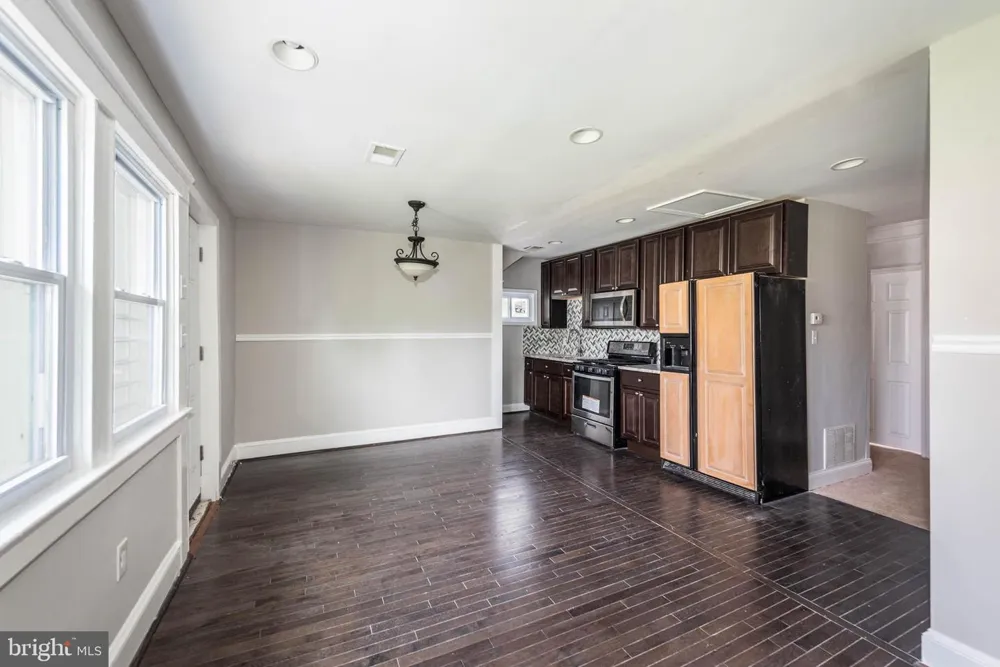 3300 HAMILTON AVENUE Baltimore, MD 21214