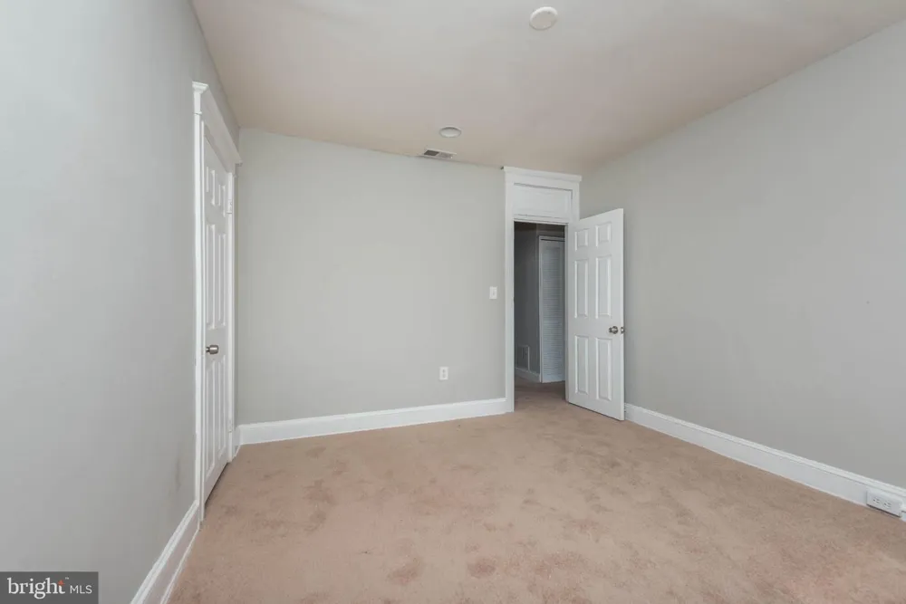 3300 HAMILTON AVENUE Baltimore, MD 21214