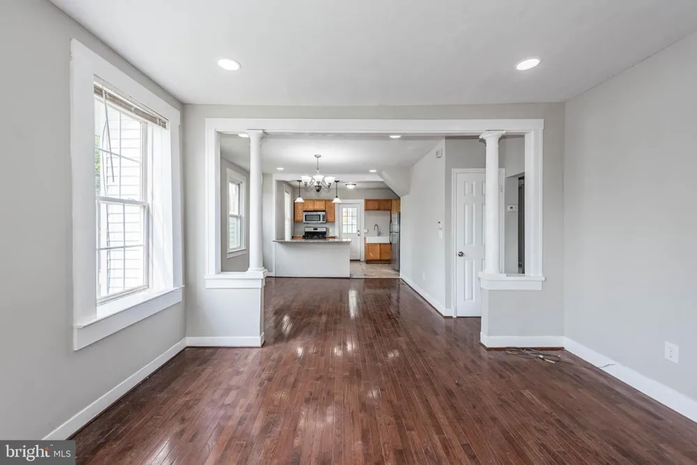 3300 HAMILTON AVENUE Baltimore, MD 21214