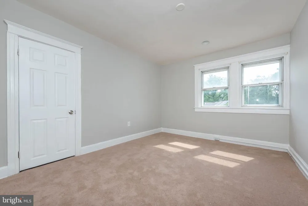 3300 HAMILTON AVENUE Baltimore, MD 21214