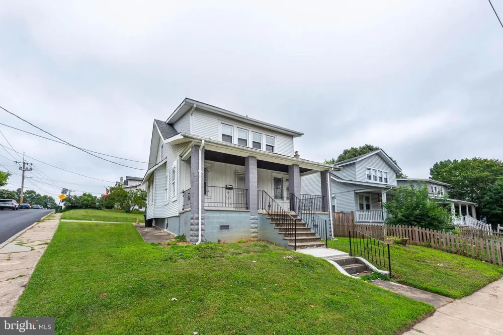 3300 HAMILTON AVENUE Baltimore, MD 21214