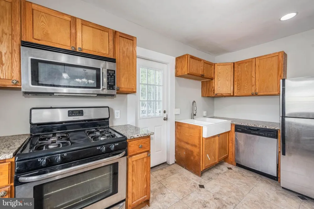 3300 HAMILTON AVENUE Baltimore, MD 21214