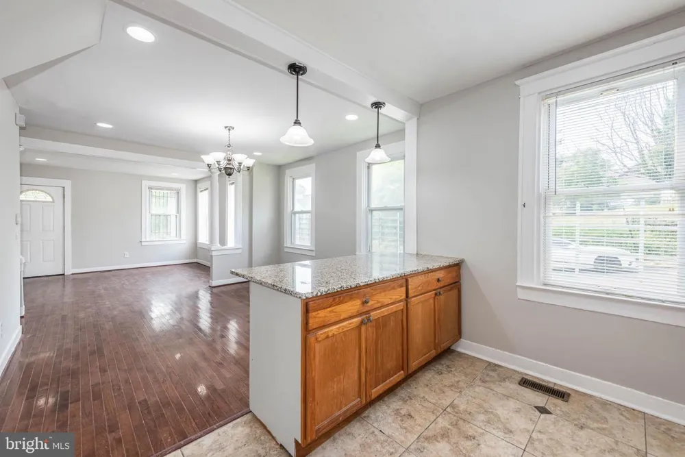 3300 HAMILTON AVENUE Baltimore, MD 21214