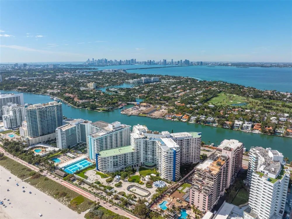 5151 Collins Ave #1420 Miami Beach, FL 33140