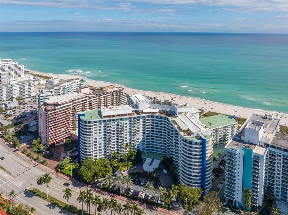 5151 Collins Ave #1420 Miami Beach, FL 33140