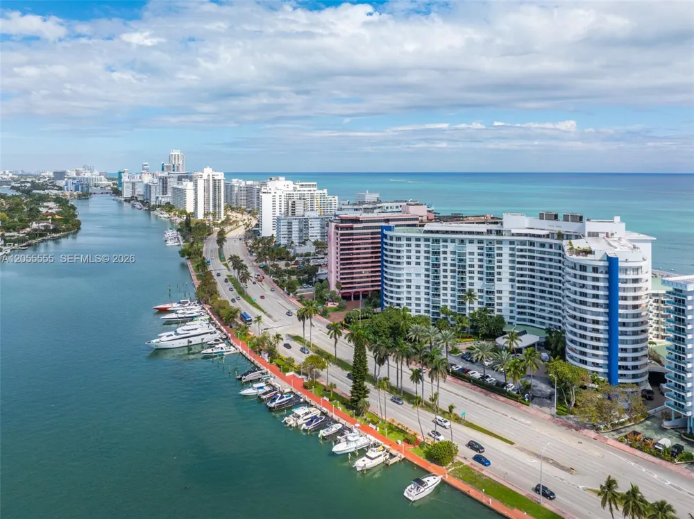 5151 Collins Ave #1420 Miami Beach, FL 33140