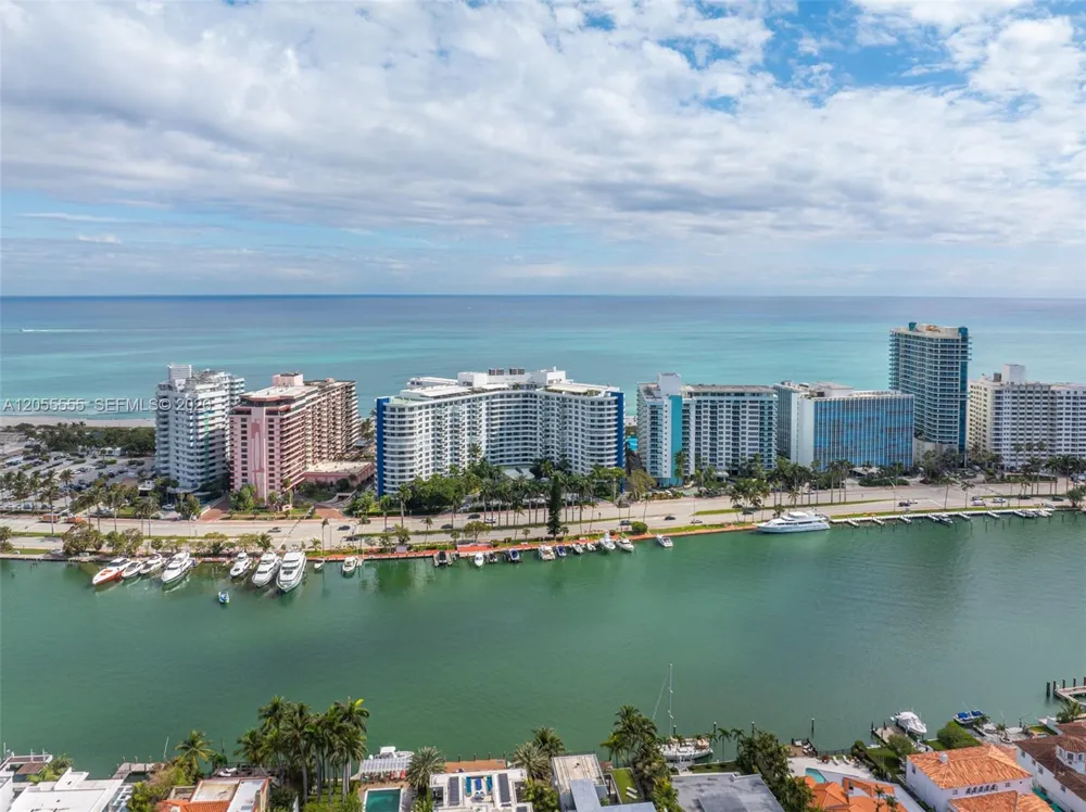 5151 Collins Ave #1420 Miami Beach, FL 33140