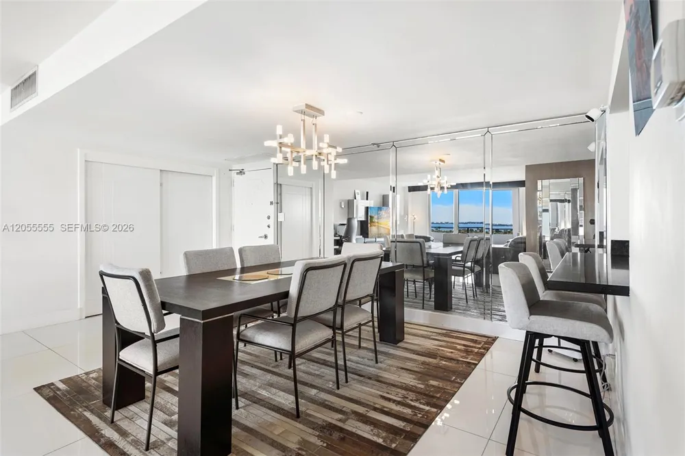 5151 Collins Ave #1420 Miami Beach, FL 33140