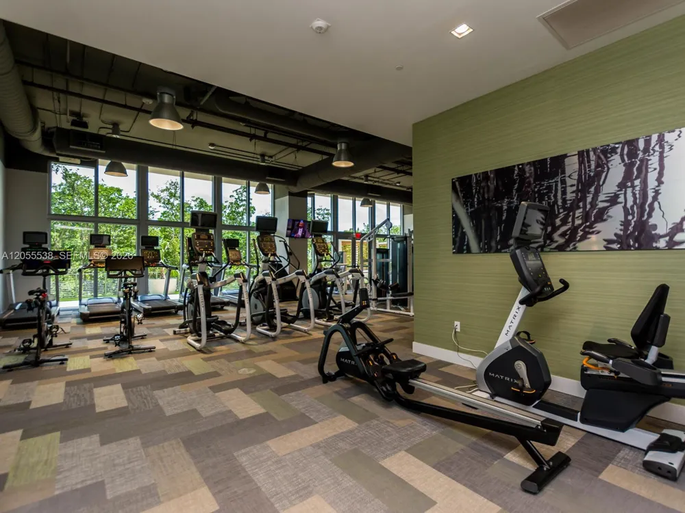 16385 Biscayne Blvd #1103 North Miami Beach, FL 33160