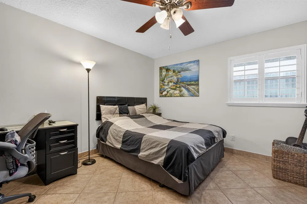 1036 US Highway 1 #121 North Palm Beach, FL 33408