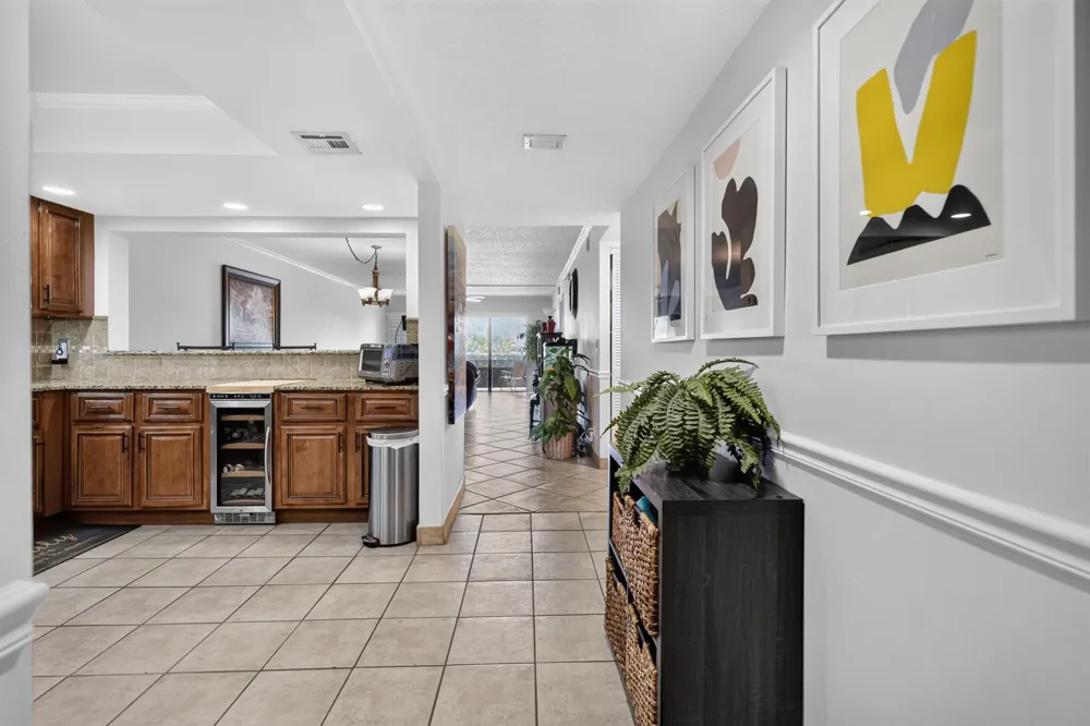 1036 US Highway 1 #121 North Palm Beach, FL 33408