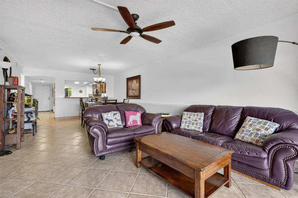 1036 US Highway 1 #121 North Palm Beach, FL 33408