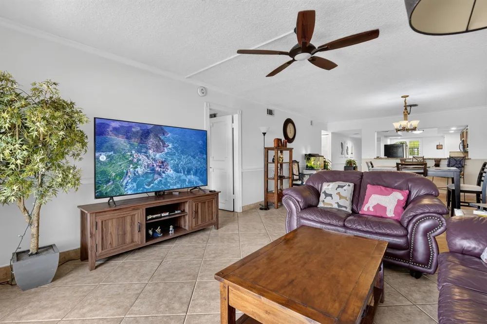 1036 US Highway 1 #121 North Palm Beach, FL 33408