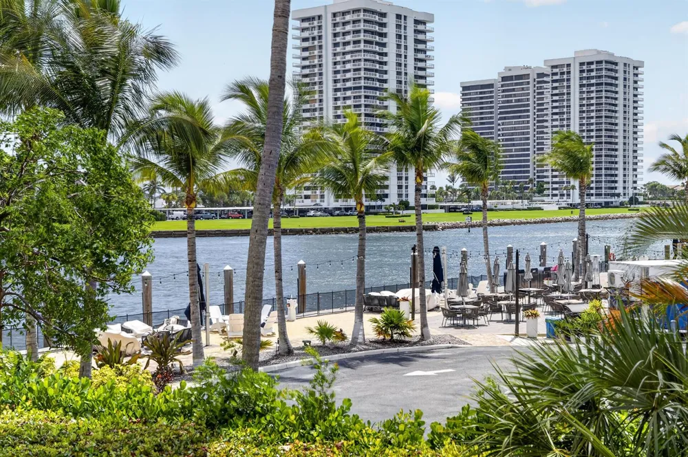 1036 US Highway 1 #121 North Palm Beach, FL 33408