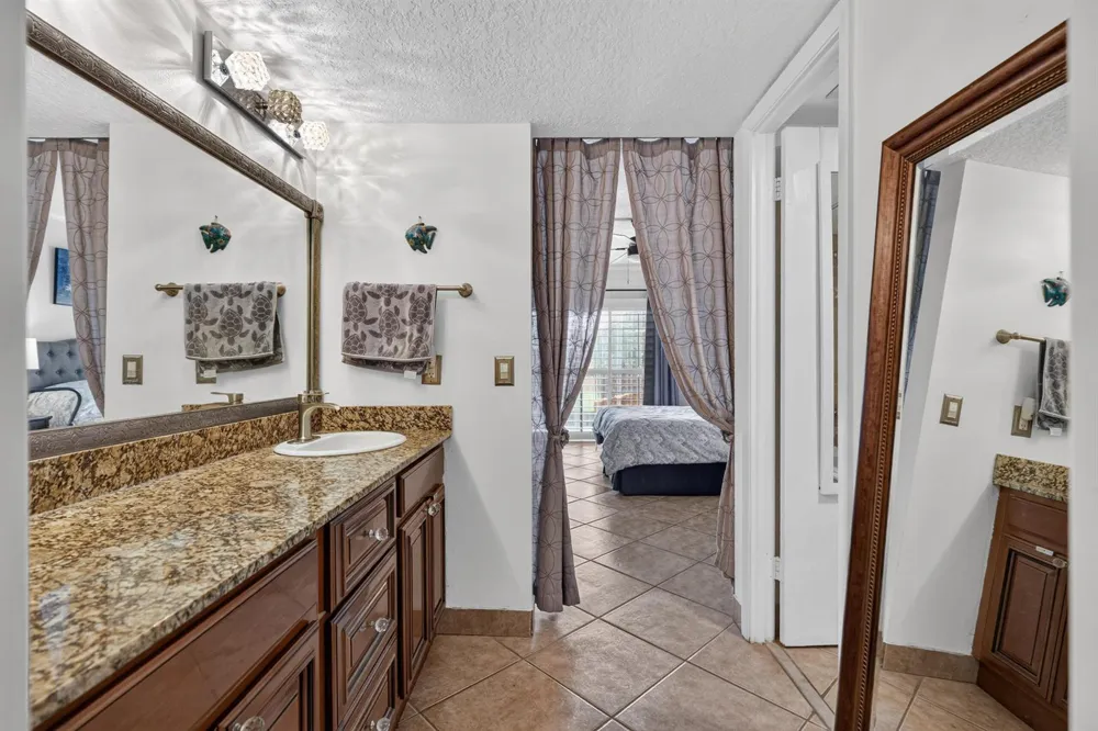1036 US Highway 1 #121 North Palm Beach, FL 33408