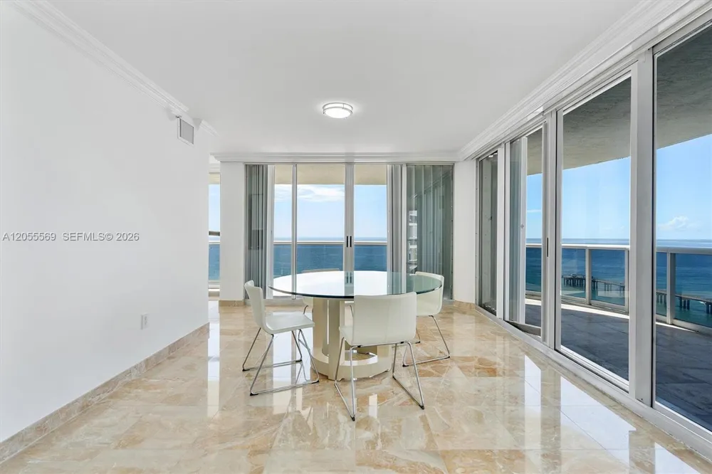 16711 Collins Ave #1207 Sunny Isles Beach, FL 33160