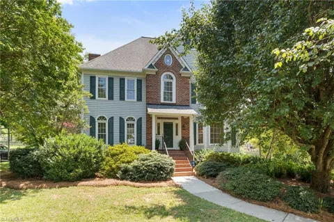215 Brookfarm Trail