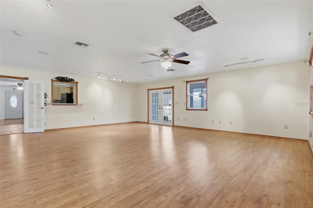 6130 17TH STREET Zephyrhills, FL 33542
