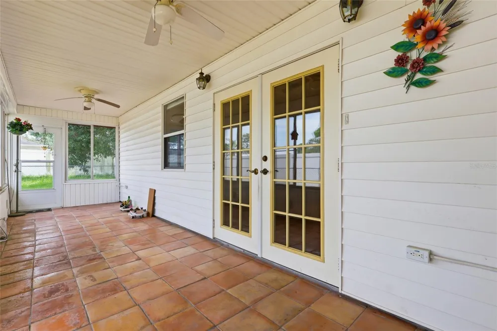 6130 17TH STREET Zephyrhills, FL 33542