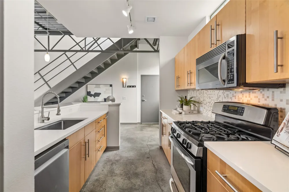 4801 S Congress Avenue #N2 Austin, TX 78745