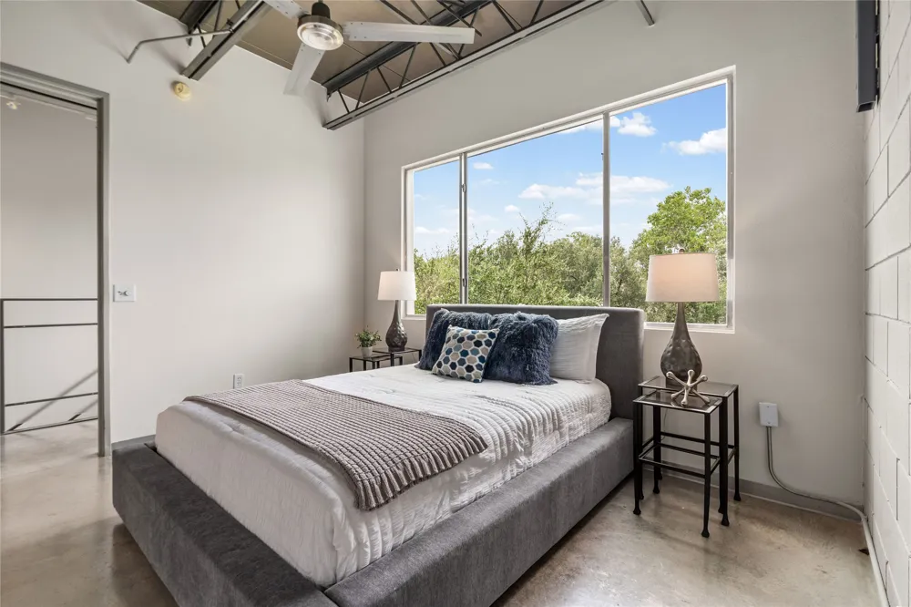 4801 S Congress Avenue #N2 Austin, TX 78745