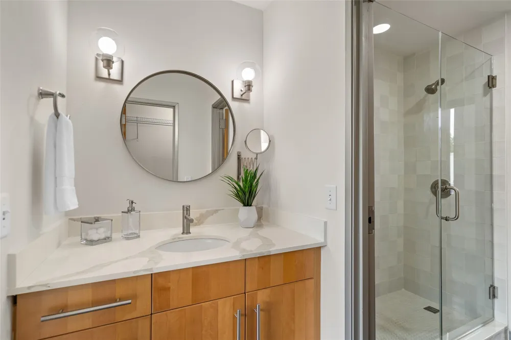 4801 S Congress Avenue #N2 Austin, TX 78745
