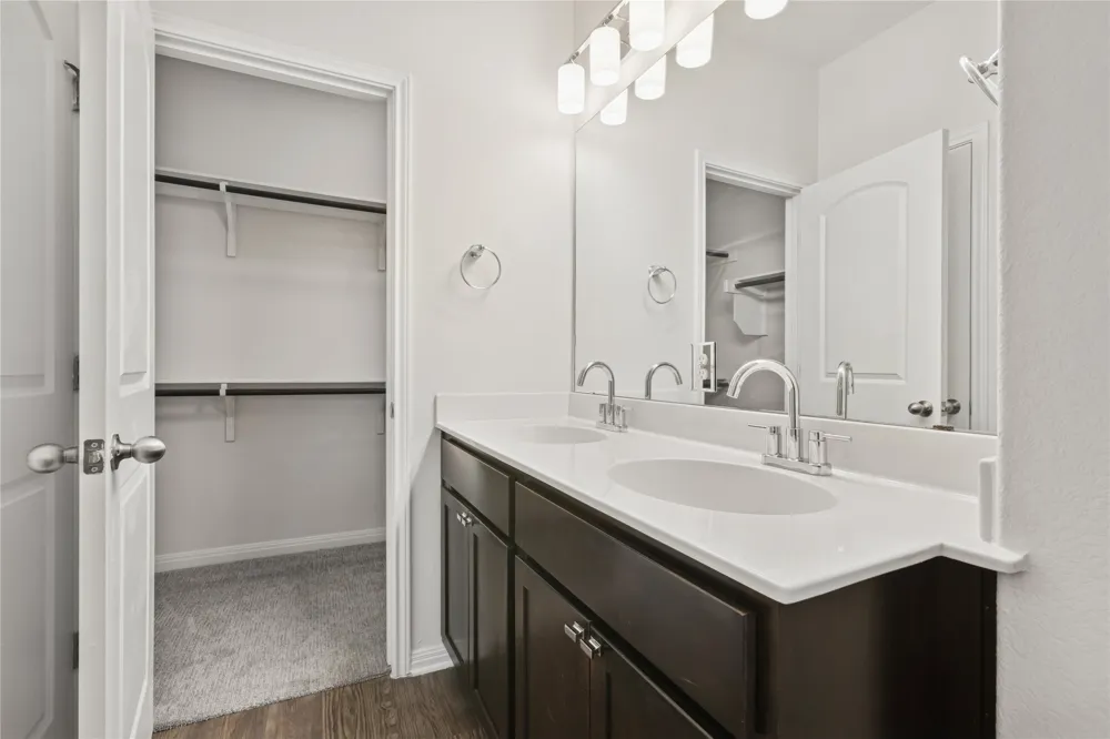1200 S 10th Street #303 Pflugerville, TX 78660