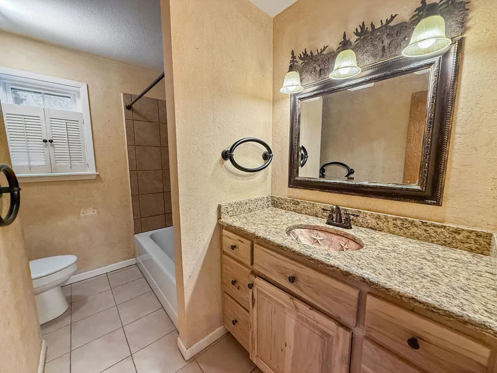704 Marion Drive Winnsboro, TX 75494