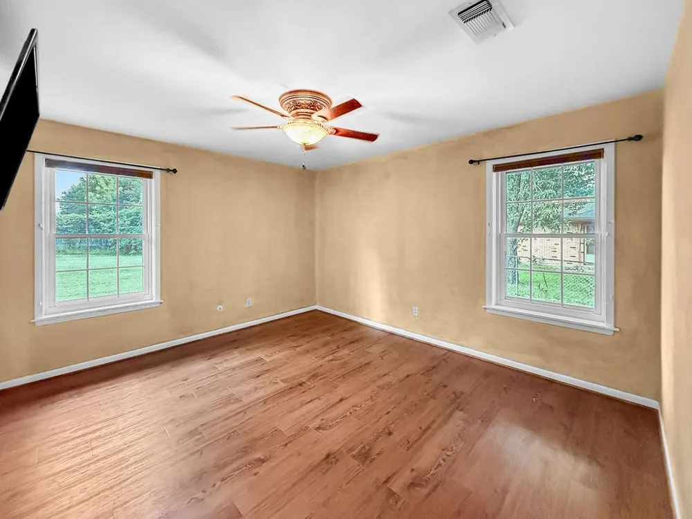 704 Marion Drive Winnsboro, TX 75494