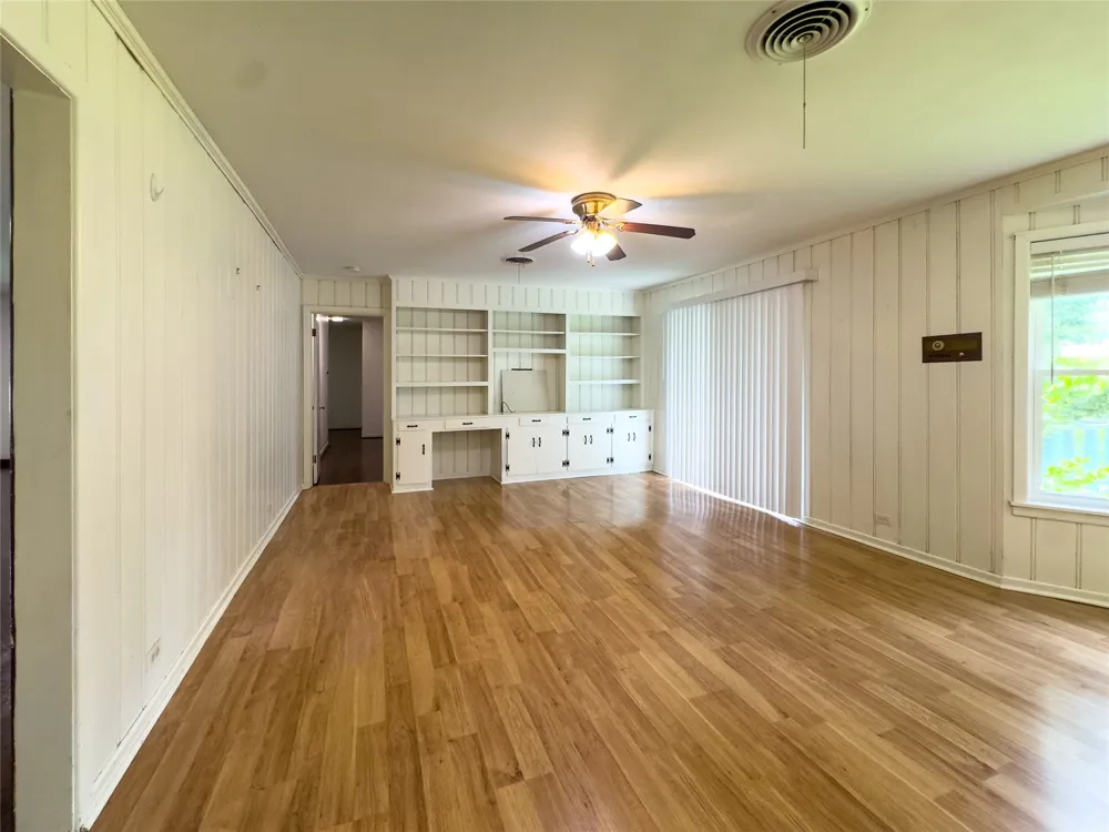 107 Bluebird Mt Pleasant, TX 75455