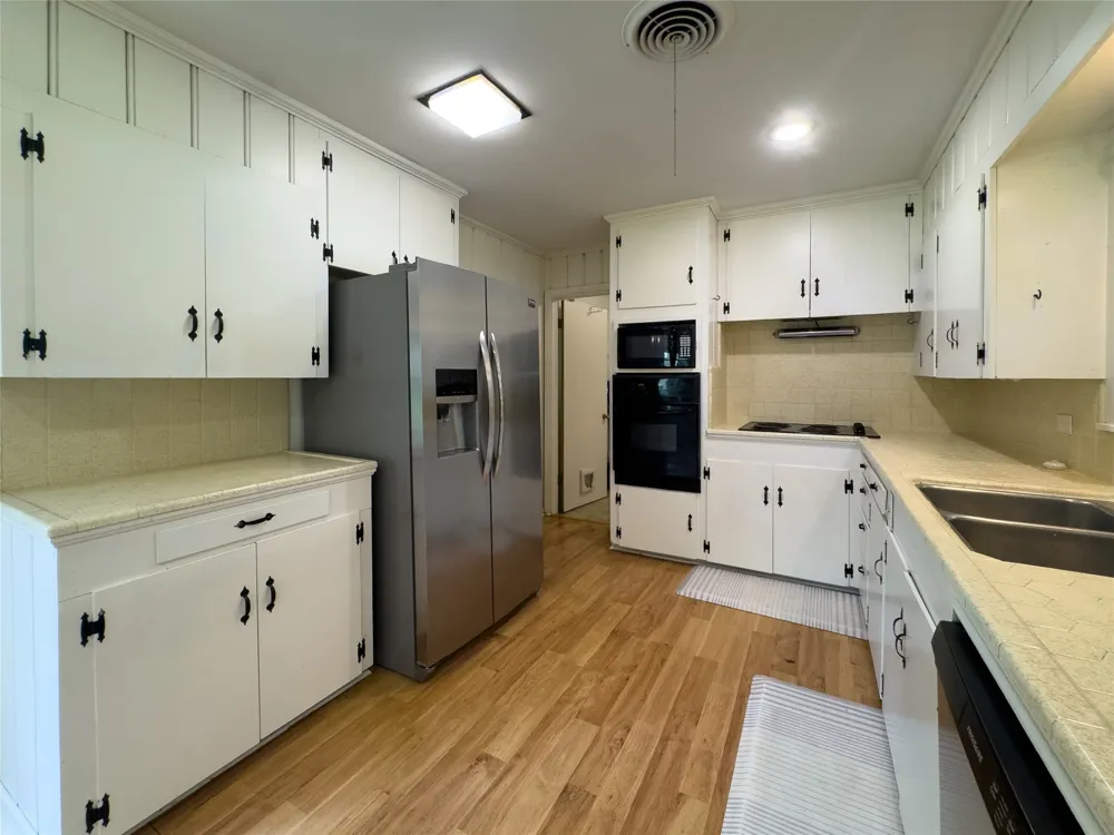107 Bluebird Mt Pleasant, TX 75455