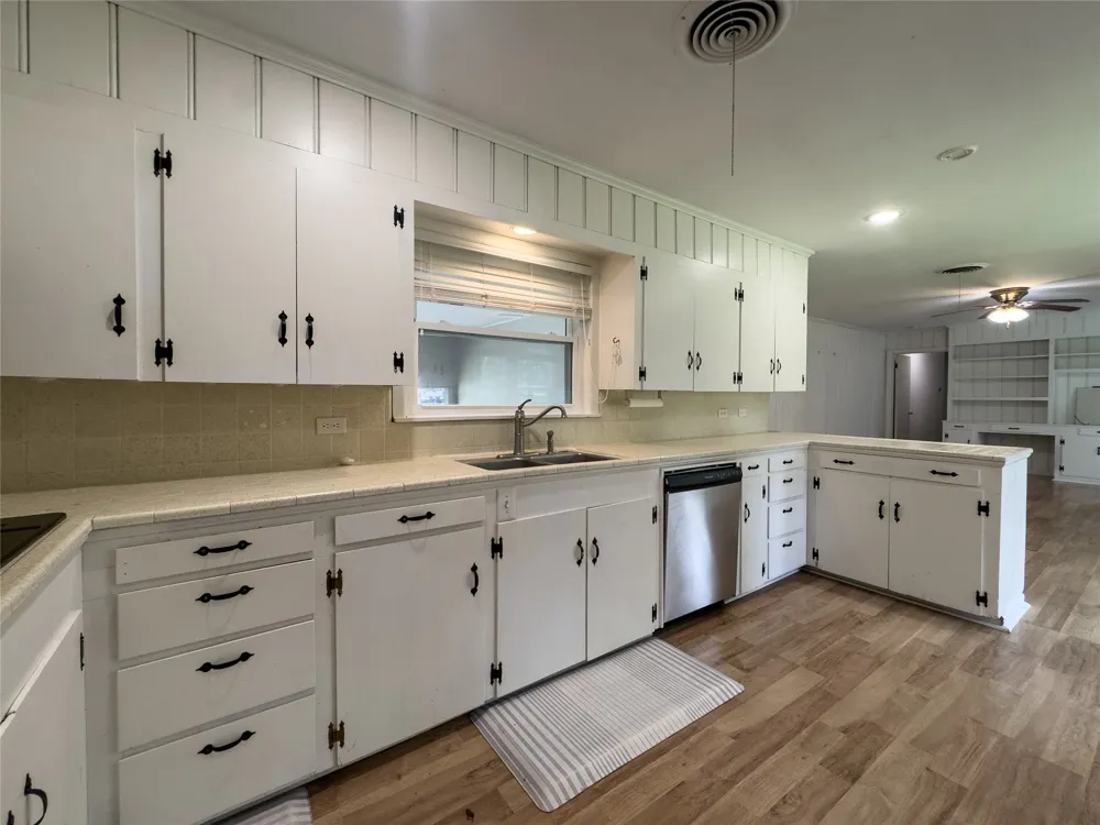 107 Bluebird Mt Pleasant, TX 75455