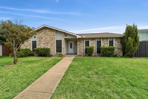 10239 Green Ash Road