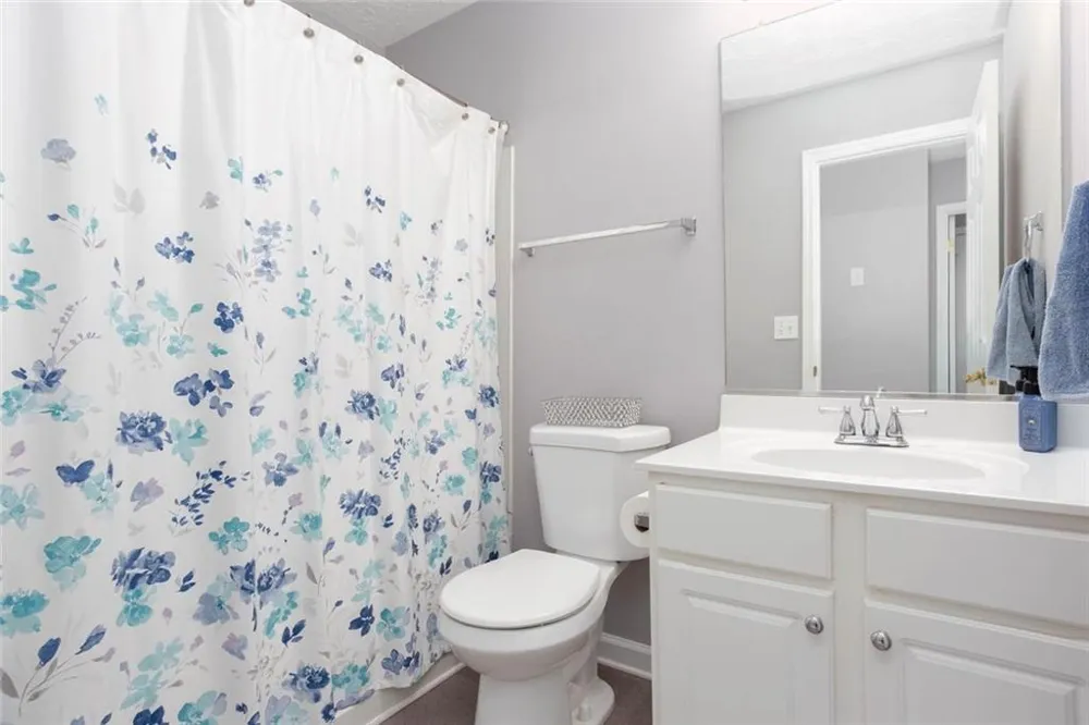 414 Lantern Lane Woodstock, GA 30188