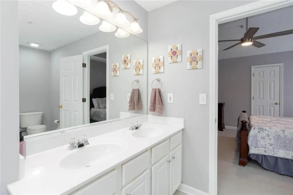 414 Lantern Lane Woodstock, GA 30188