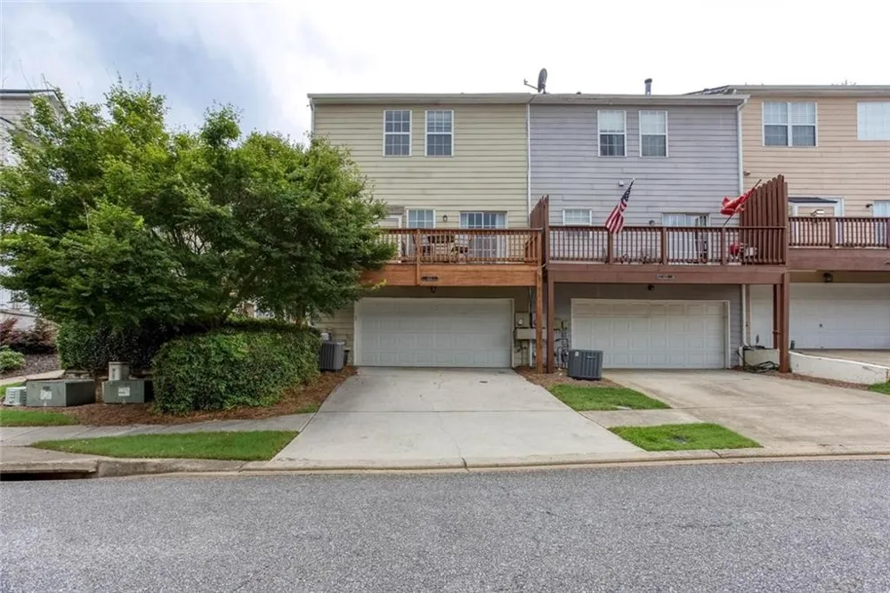 414 Lantern Lane Woodstock, GA 30188