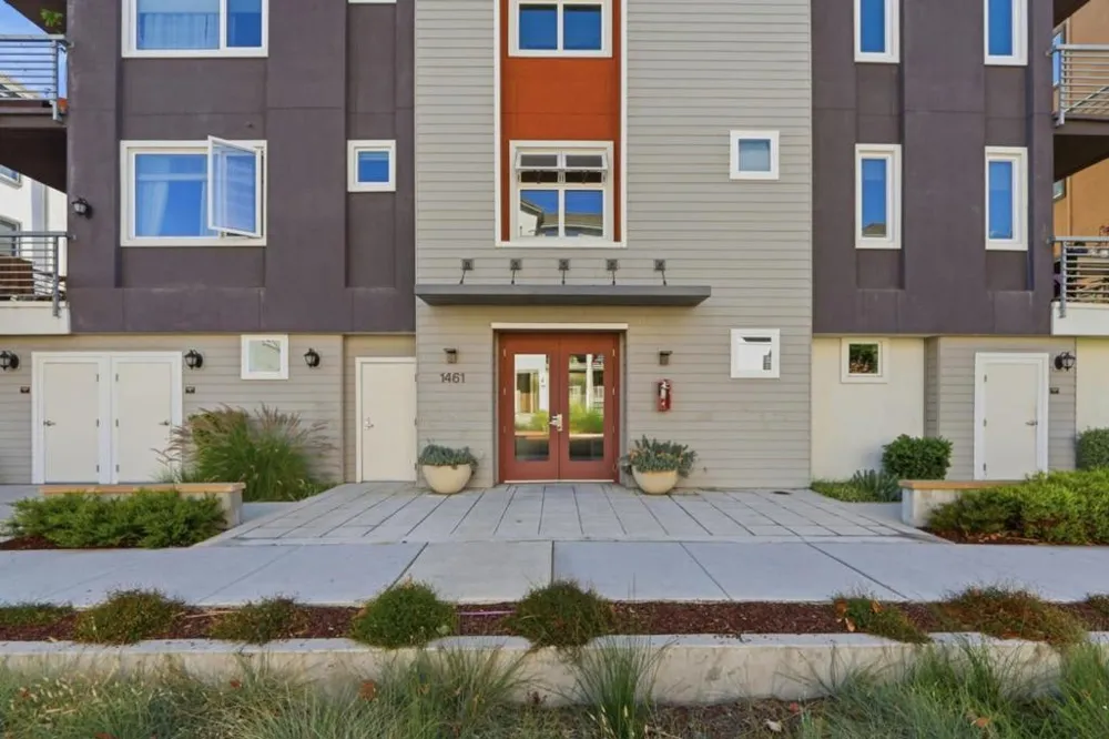 1461 Currant Road #30 Milpitas, CA 95035