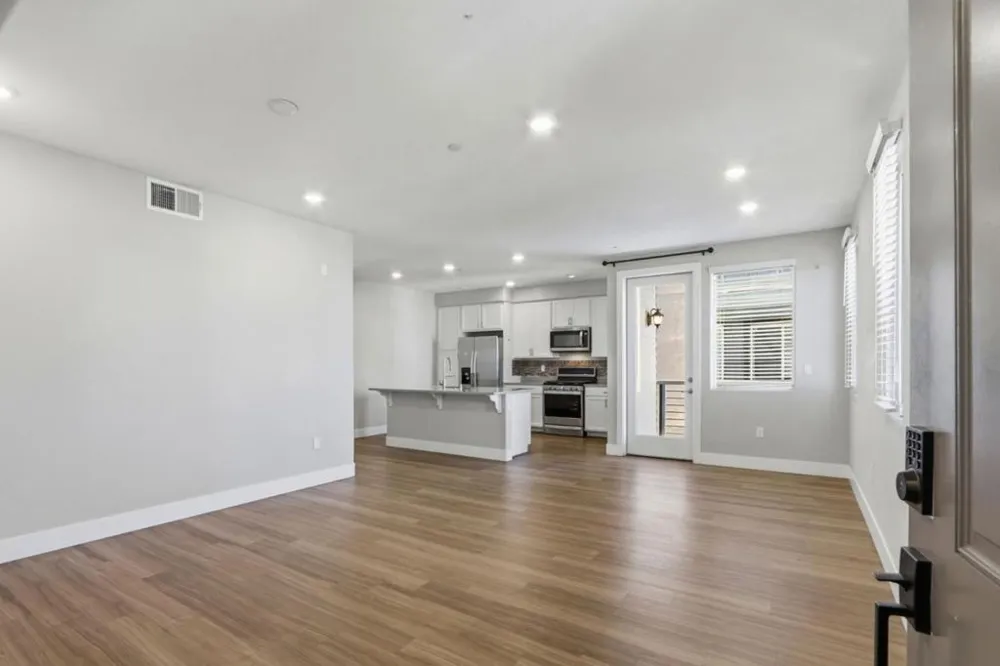 1461 Currant Road #30 Milpitas, CA 95035