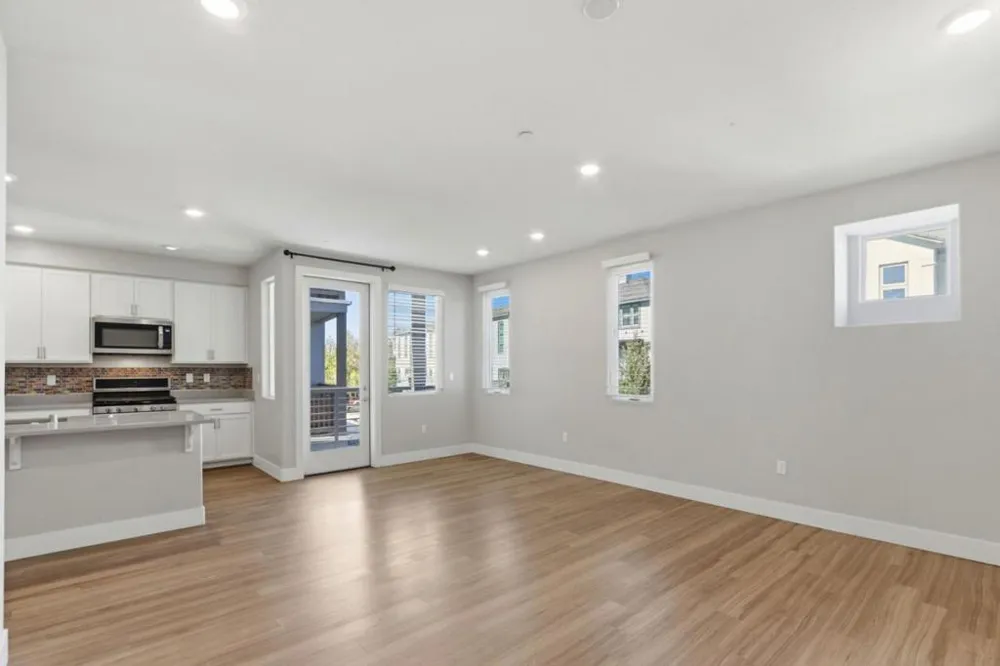1461 Currant Road #30 Milpitas, CA 95035