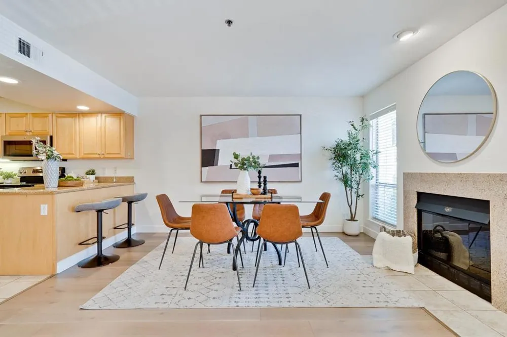 627 E El Camino Real #102 Sunnyvale, CA 94087