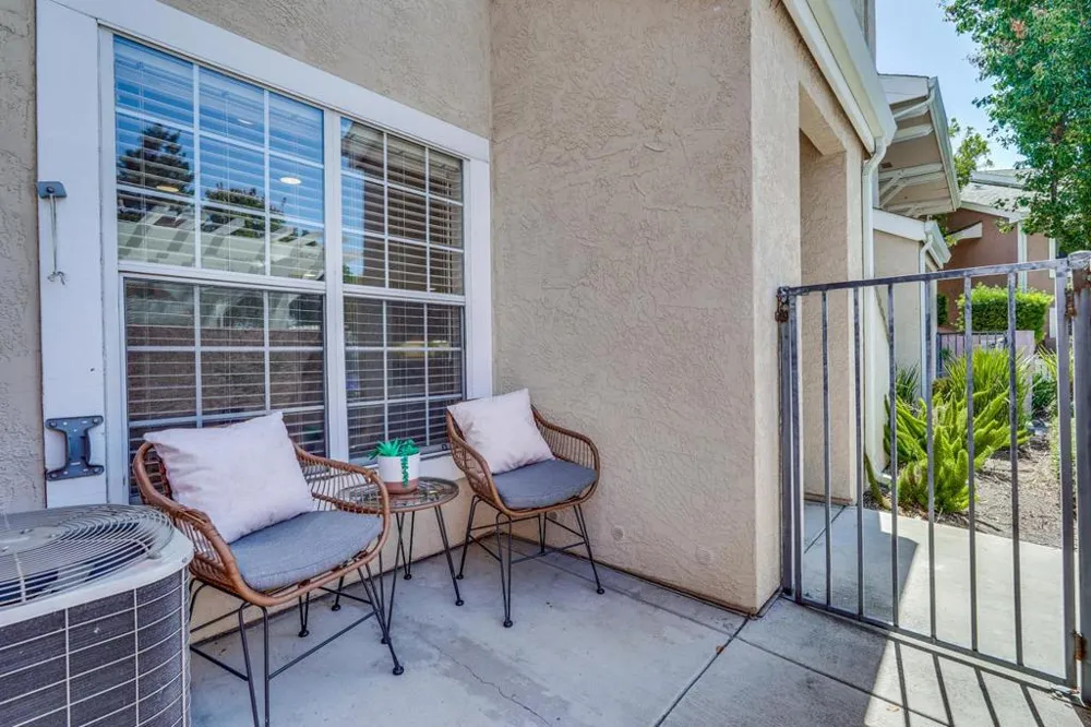 627 E El Camino Real #102 Sunnyvale, CA 94087
