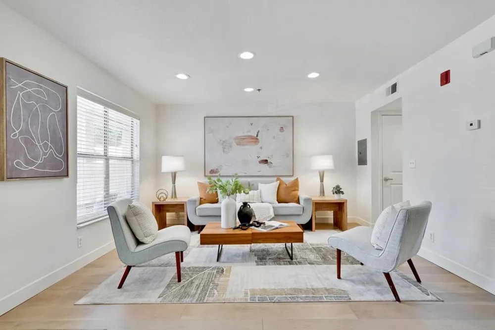 627 E El Camino Real #102 Sunnyvale, CA 94087