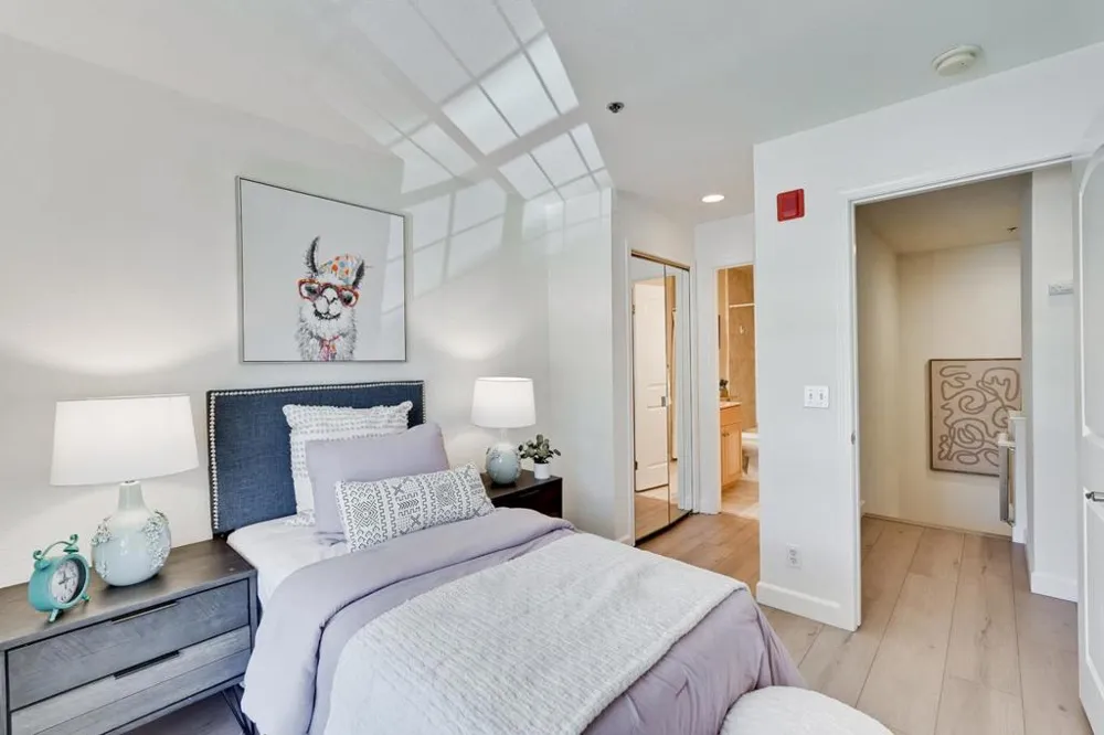 627 E El Camino Real #102 Sunnyvale, CA 94087